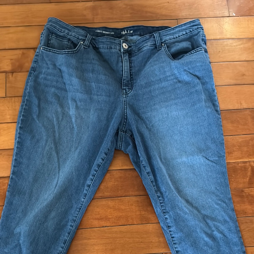 Jeans - Picture 2 of 8